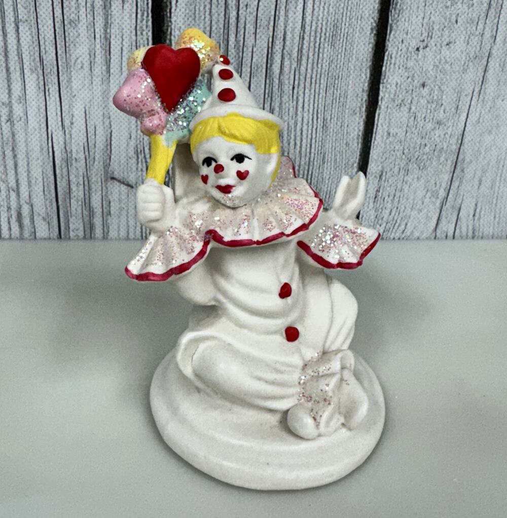 Glitter Circus Clown Ceramic Figurine Heart Balloon Multicolor 4” Tall
